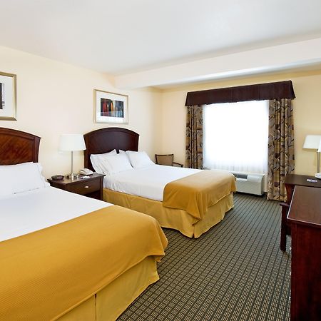 Holiday Inn Express & Suites Willcox Habitación foto