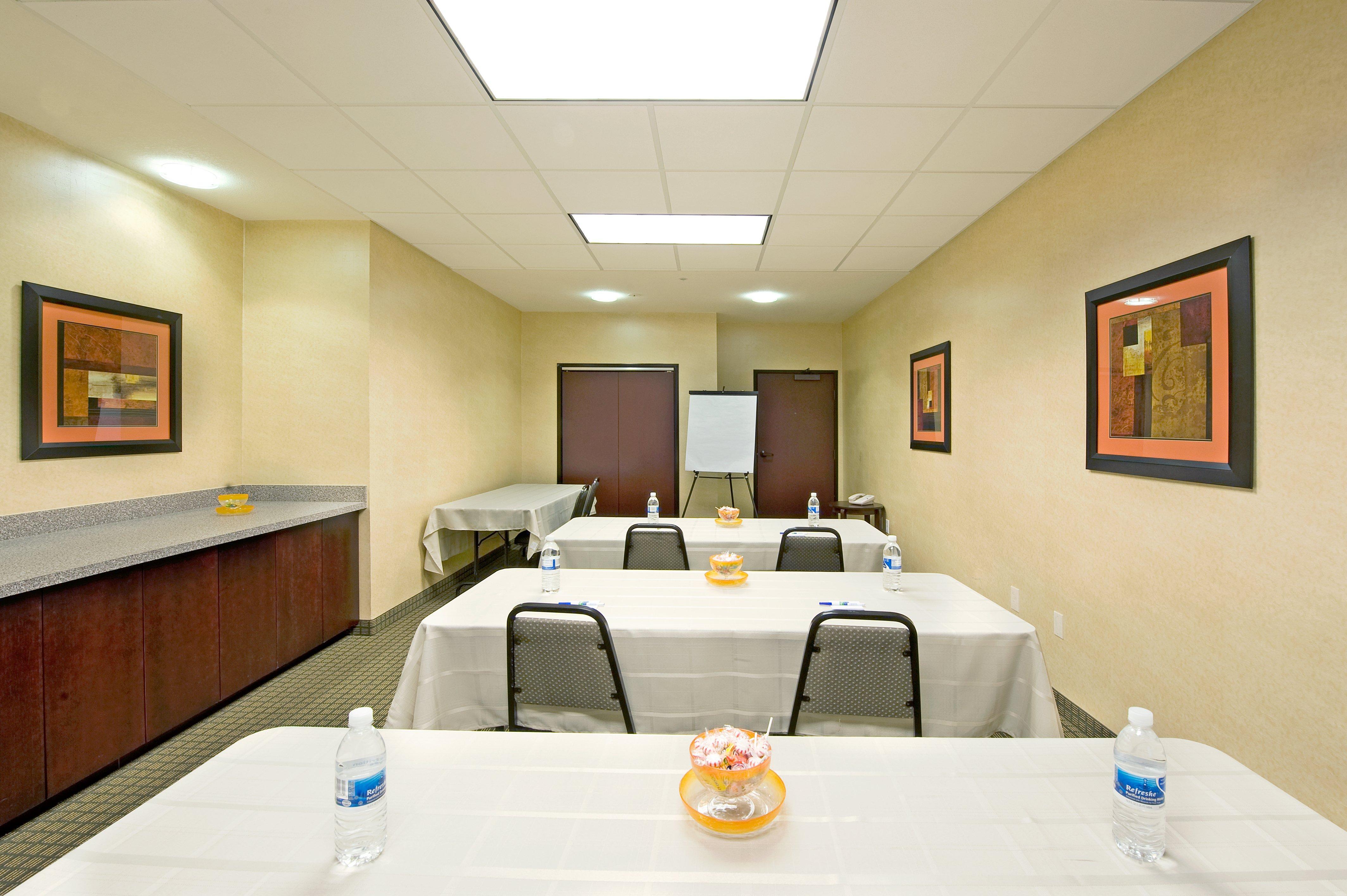 Holiday Inn Express & Suites Willcox Exterior foto