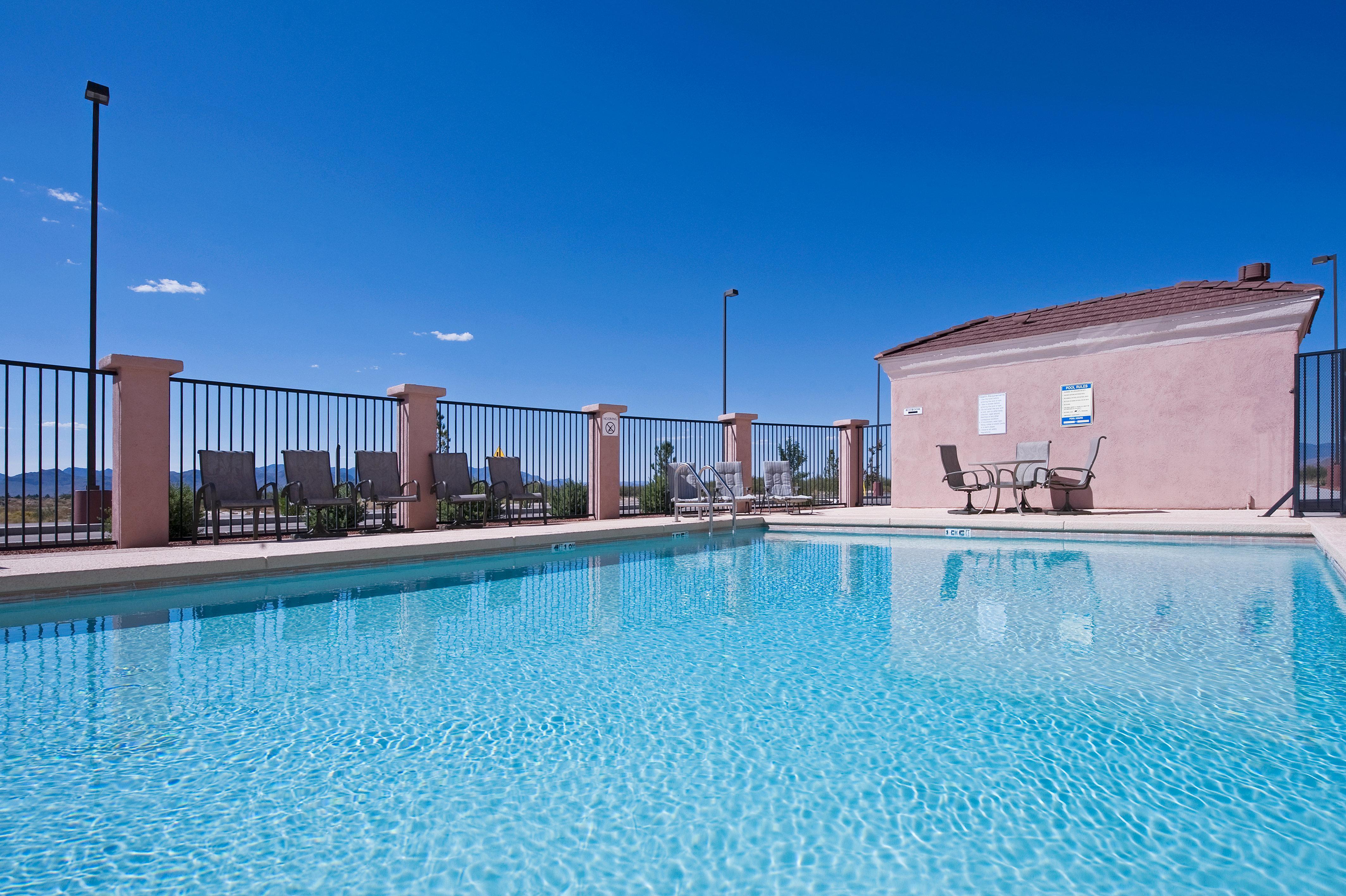 Holiday Inn Express & Suites Willcox Exterior foto